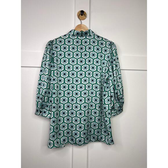 NWT Smythe 3/4 Sleeves Shirred Pocket Blouse Blue Green Floral Size: Small - Picture 6 of 7
